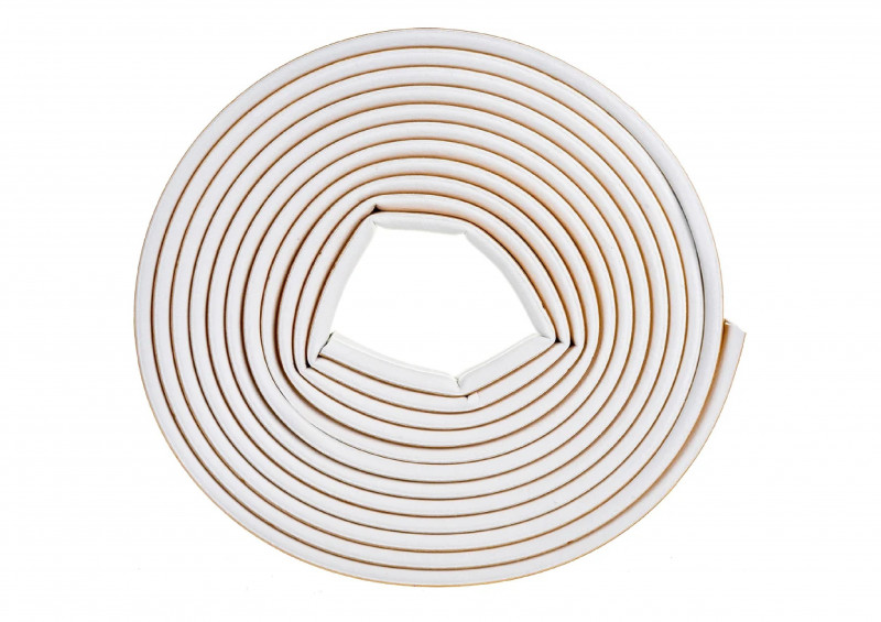 Уплотнитель бытовой резиновый WALLS D-профиль самоклеющийся белый 10м